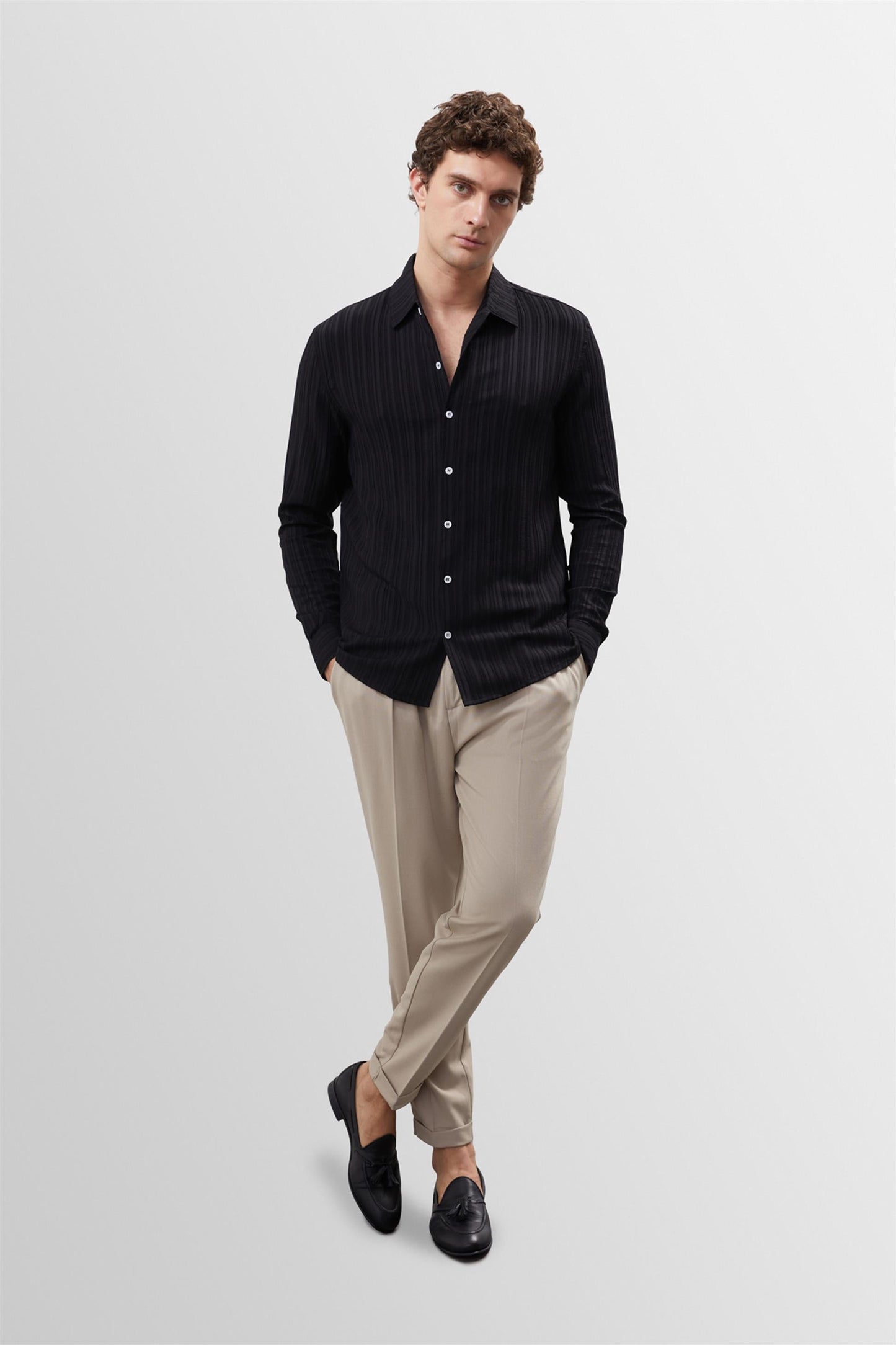 Men's Black Muslin Fabric Slim Fit Shirt