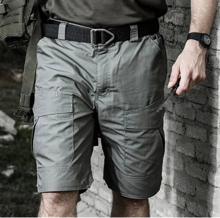 Men's Loose Cargo Shorts with Multiple Pockets