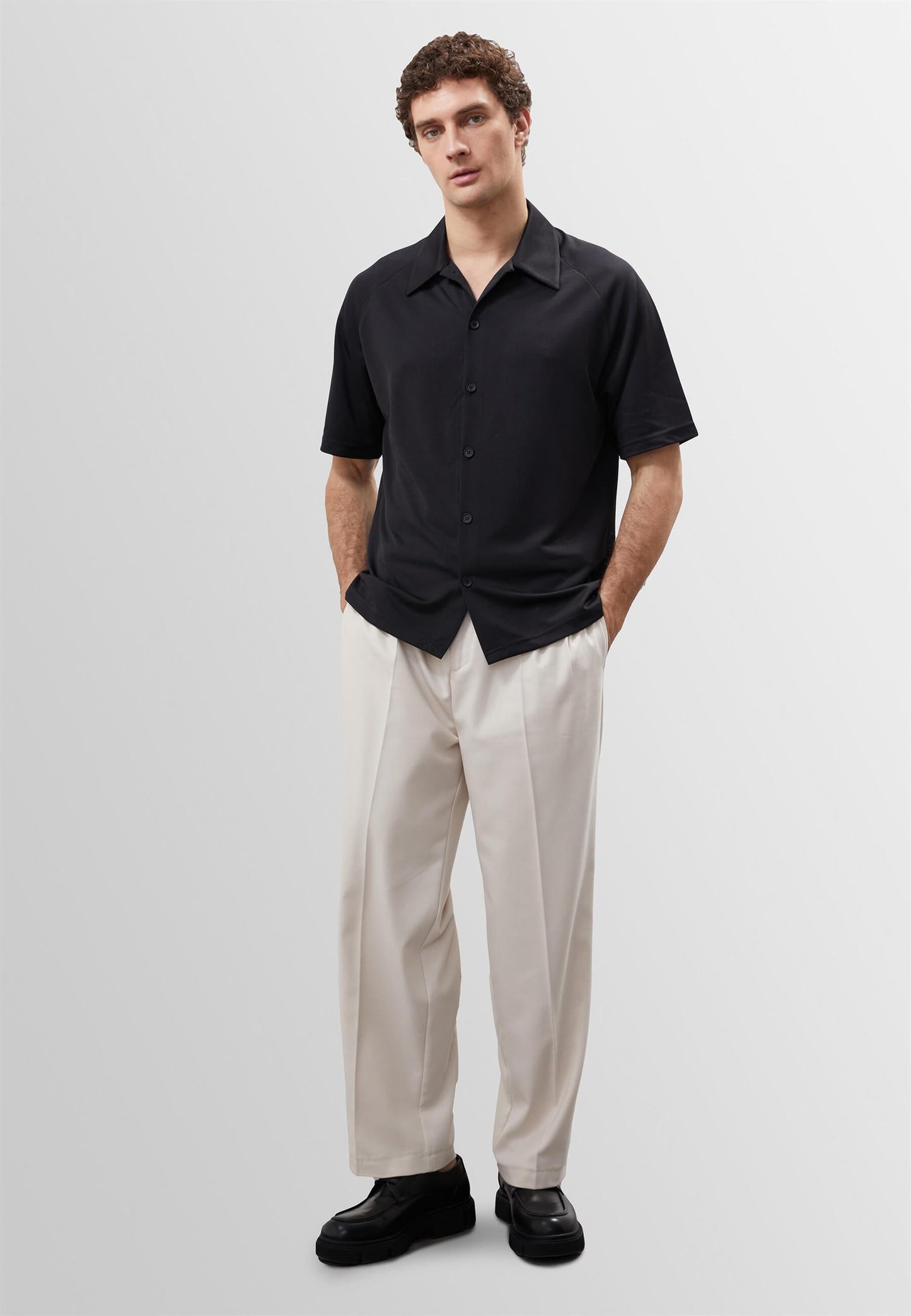 KOALA SYDNEY Men's Black Oversize Short Sleeve Shirt