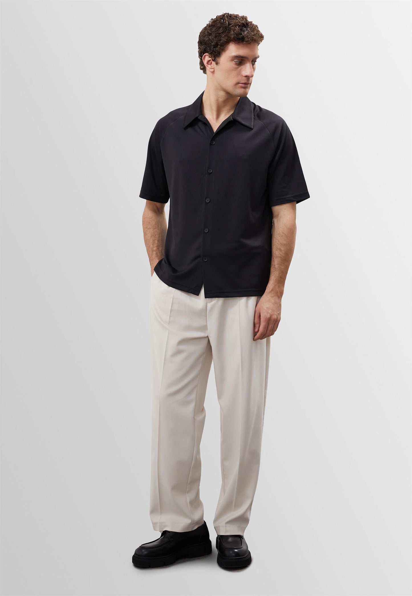 KOALA SYDNEY Men's Black Oversize Short Sleeve Shirt