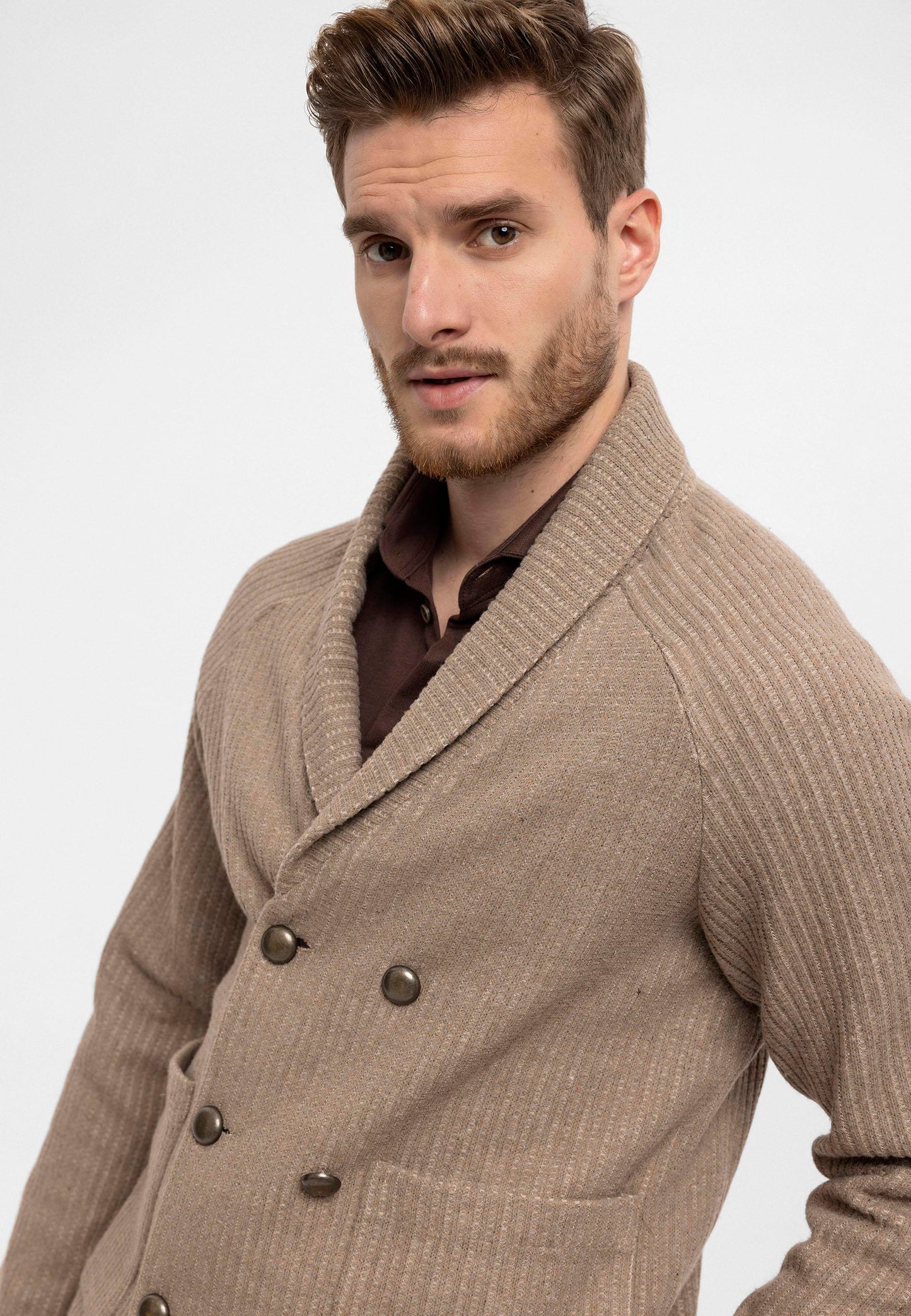 Men's Beige Shawl Collar Double Breasted Closure Cardigan
