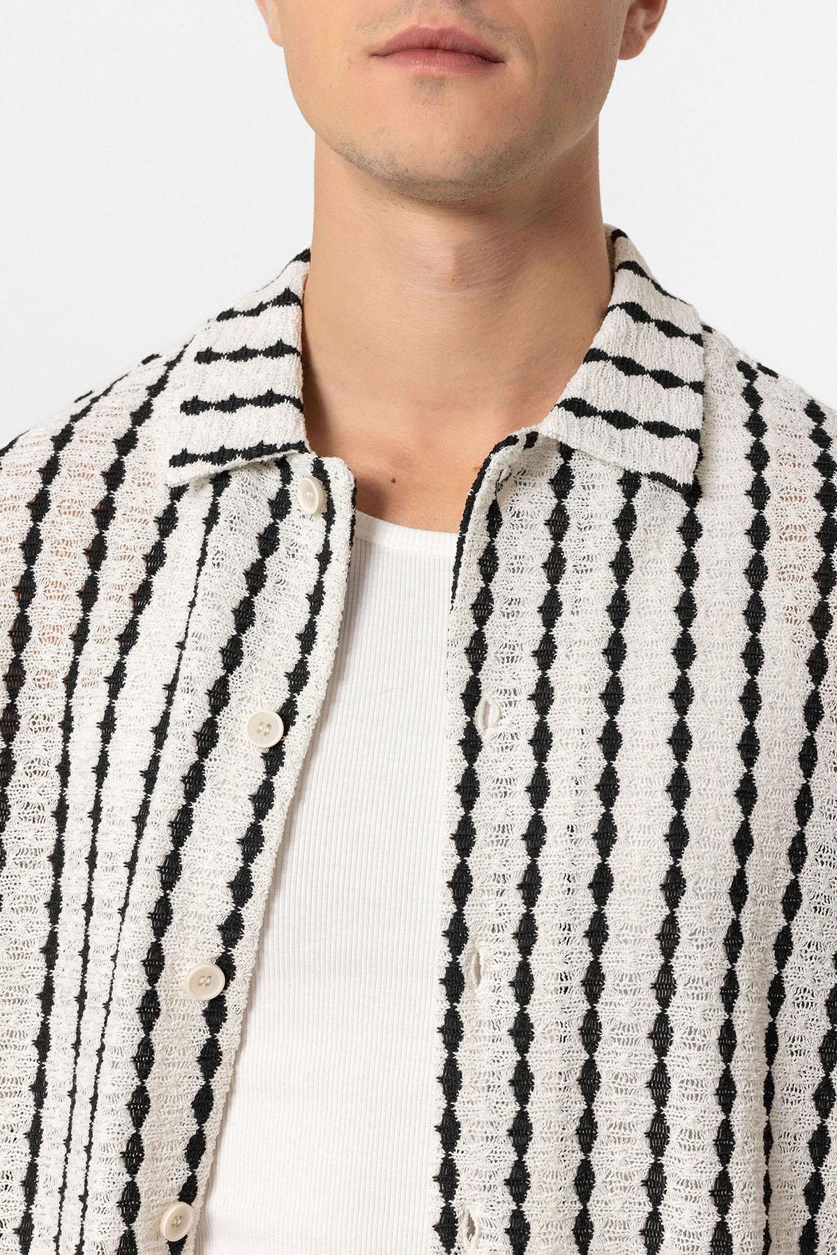 Men's Black Striped Knit Short-Sleeve Shirt - Wessi