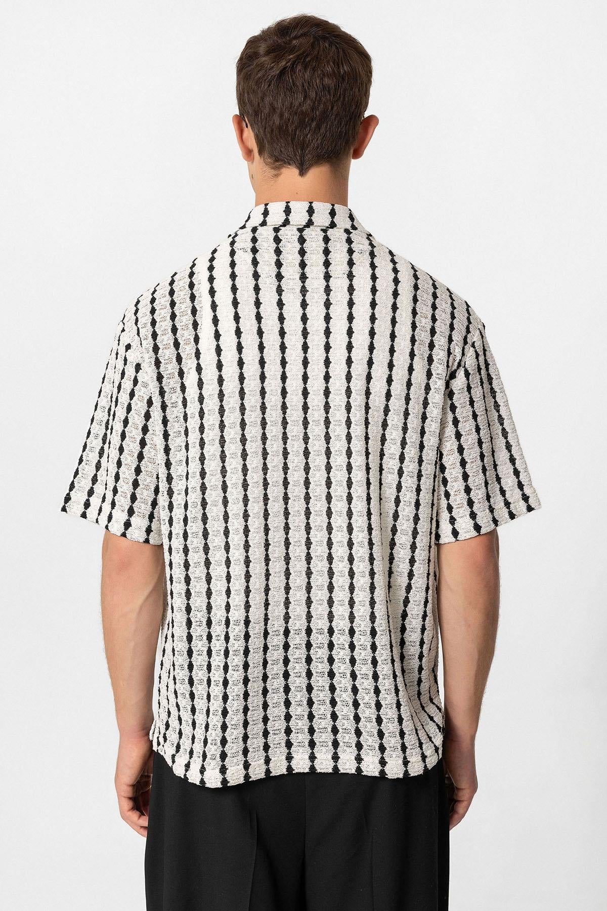 Men's Black Striped Knit Short-Sleeve Shirt - Wessi