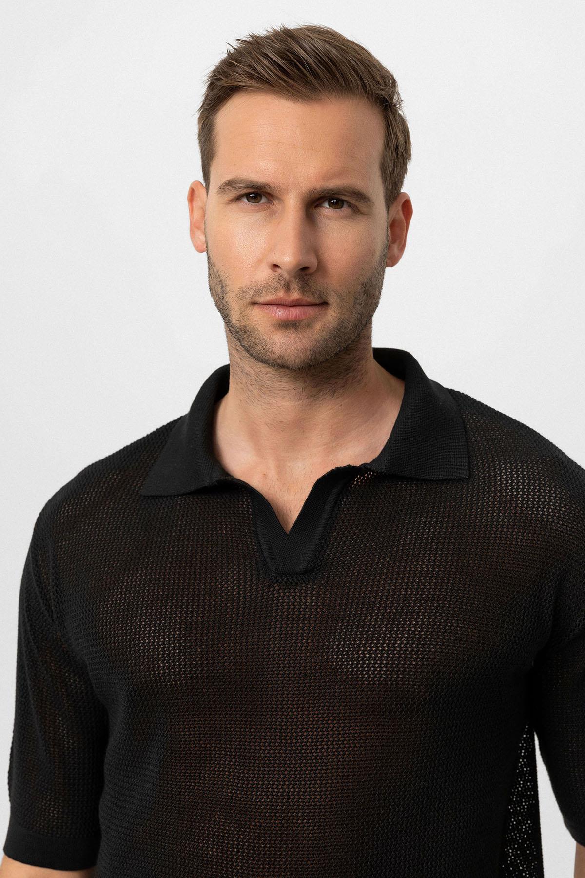 KOALA SYDNEY Men's Black Polo Neck Knit T-Shirt