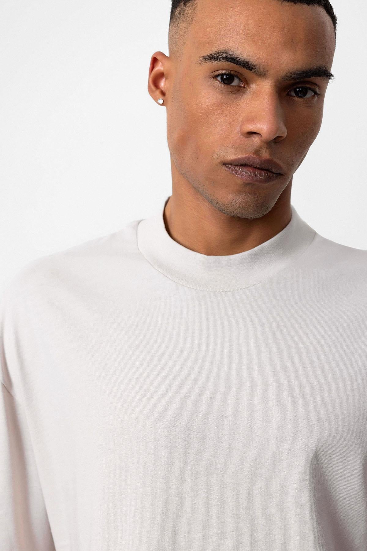 Men's Stone Relaxed Fit Basic T-Shirt
