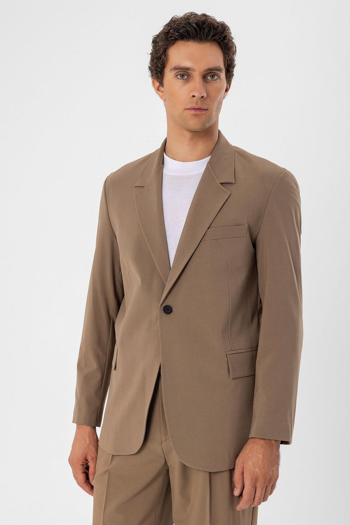 Men's Camel Single Button Closure Slim Fit Jacket