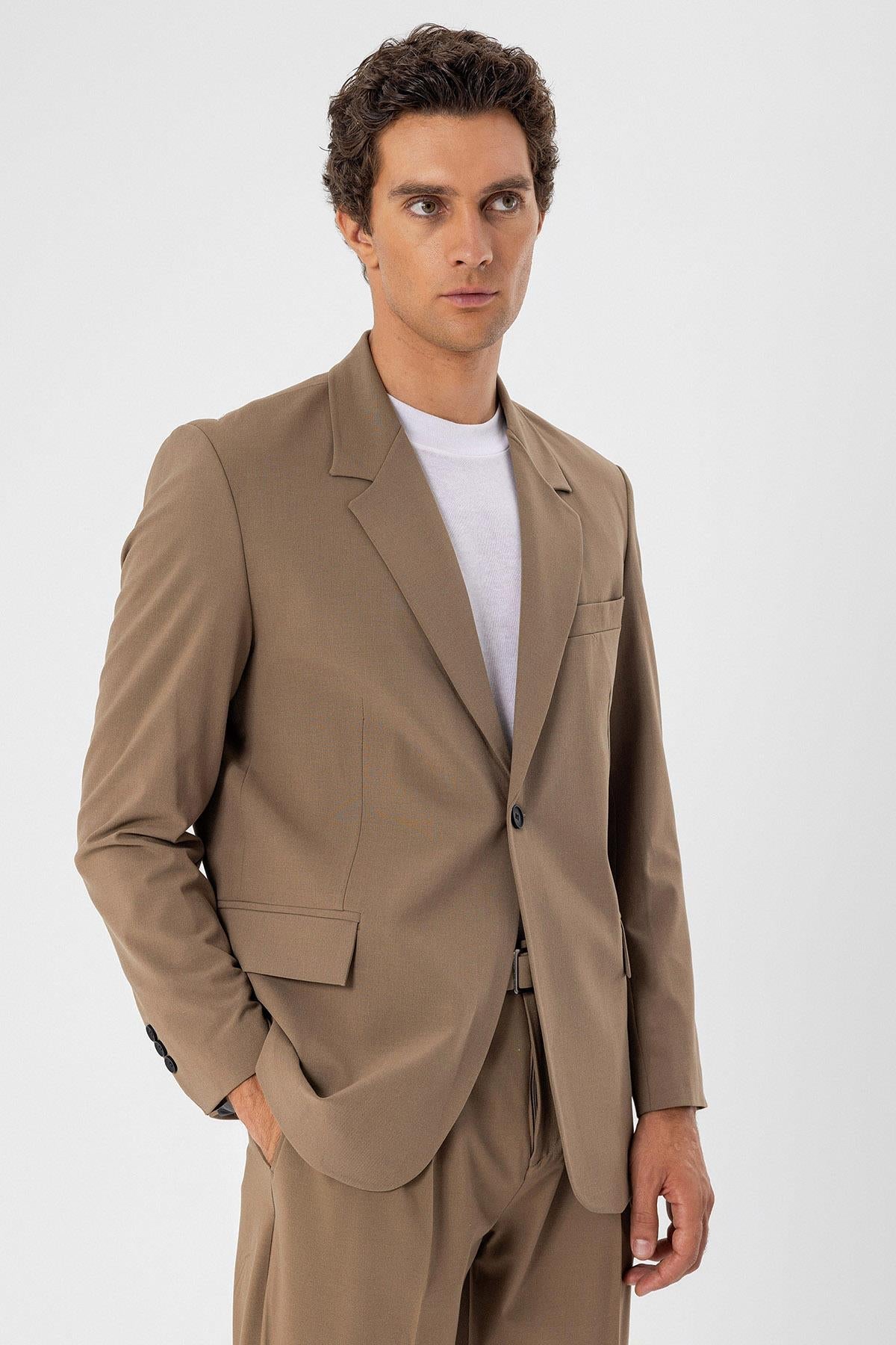 Men's Camel Single Button Closure Slim Fit Jacket
