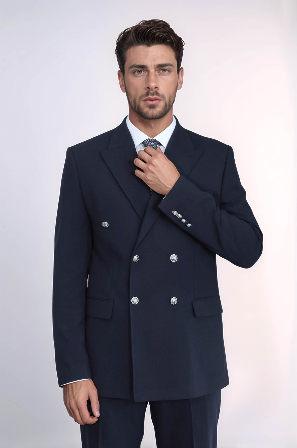 Slim Fit Double-Breasted Navy Men’s Suit with Silver-Tone Metal Buttons – Wessi