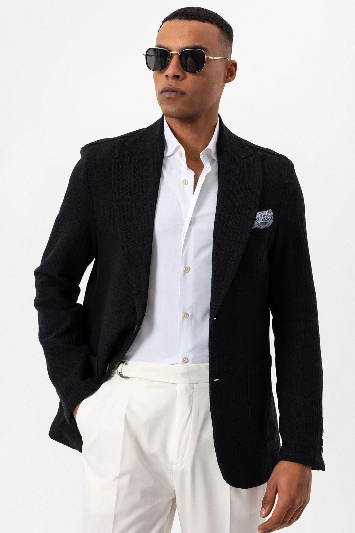 Men's Black Pocketed Plain Blazer Jacket