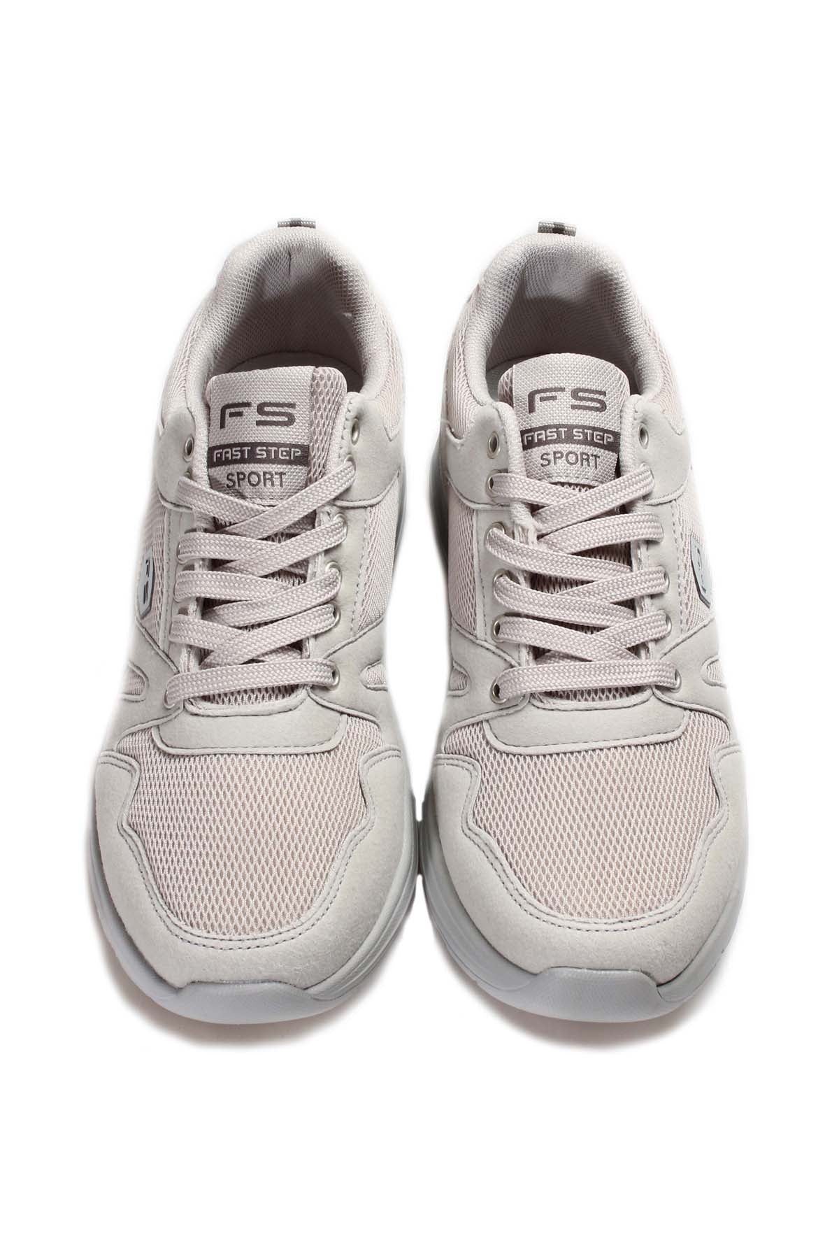 Men's Light Gray Athletic Sneakers with Breathable Mesh