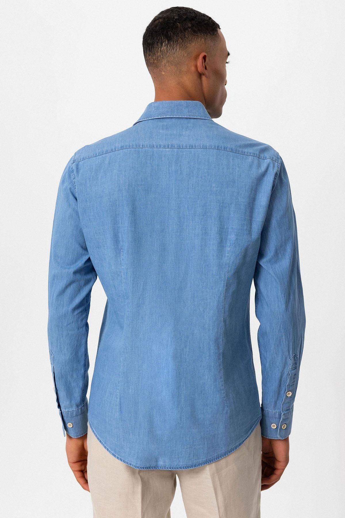 Men's Light Blue Long-Sleeve Denim Shirt