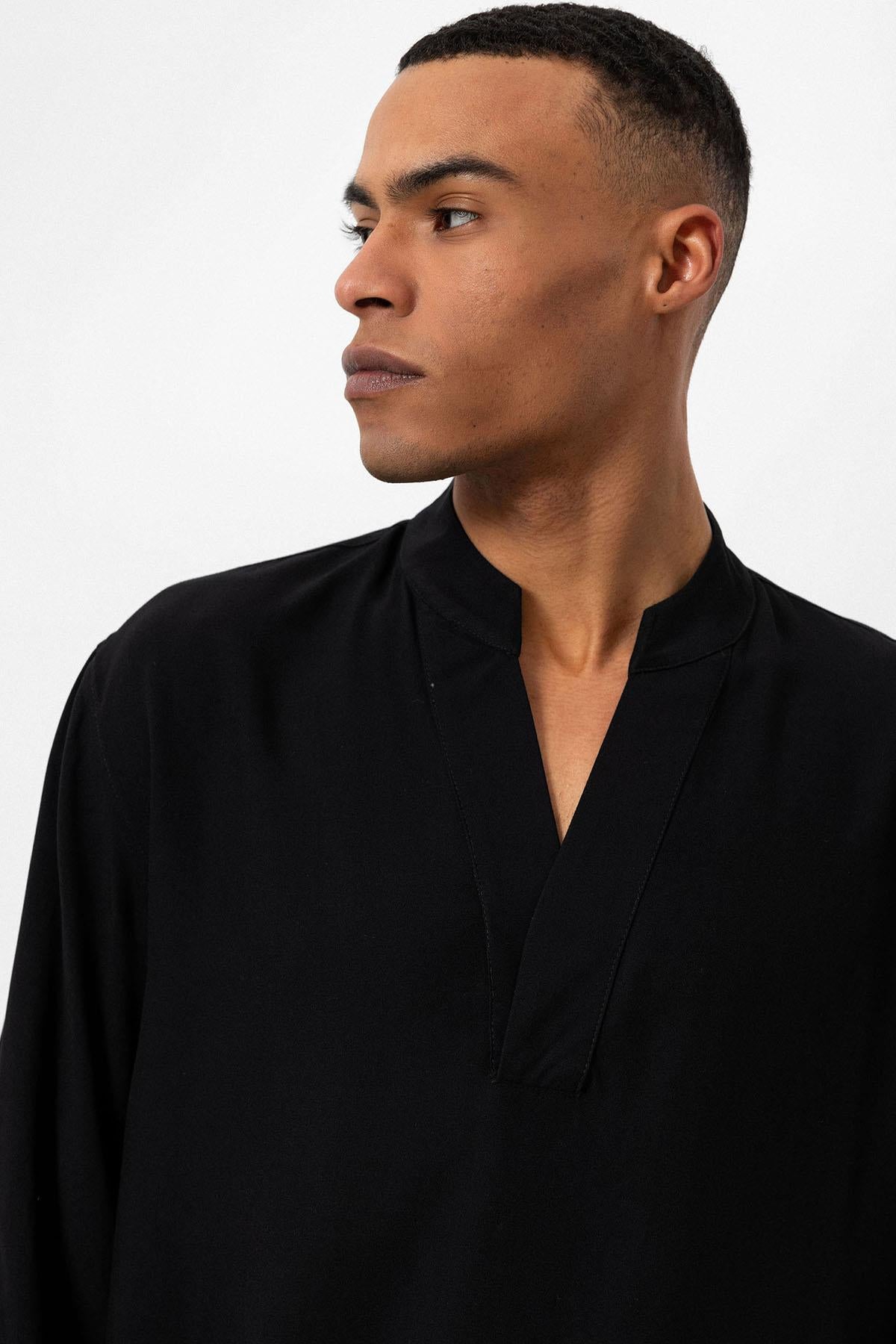 Men's Black V-Neck Long Sleeve Shirt