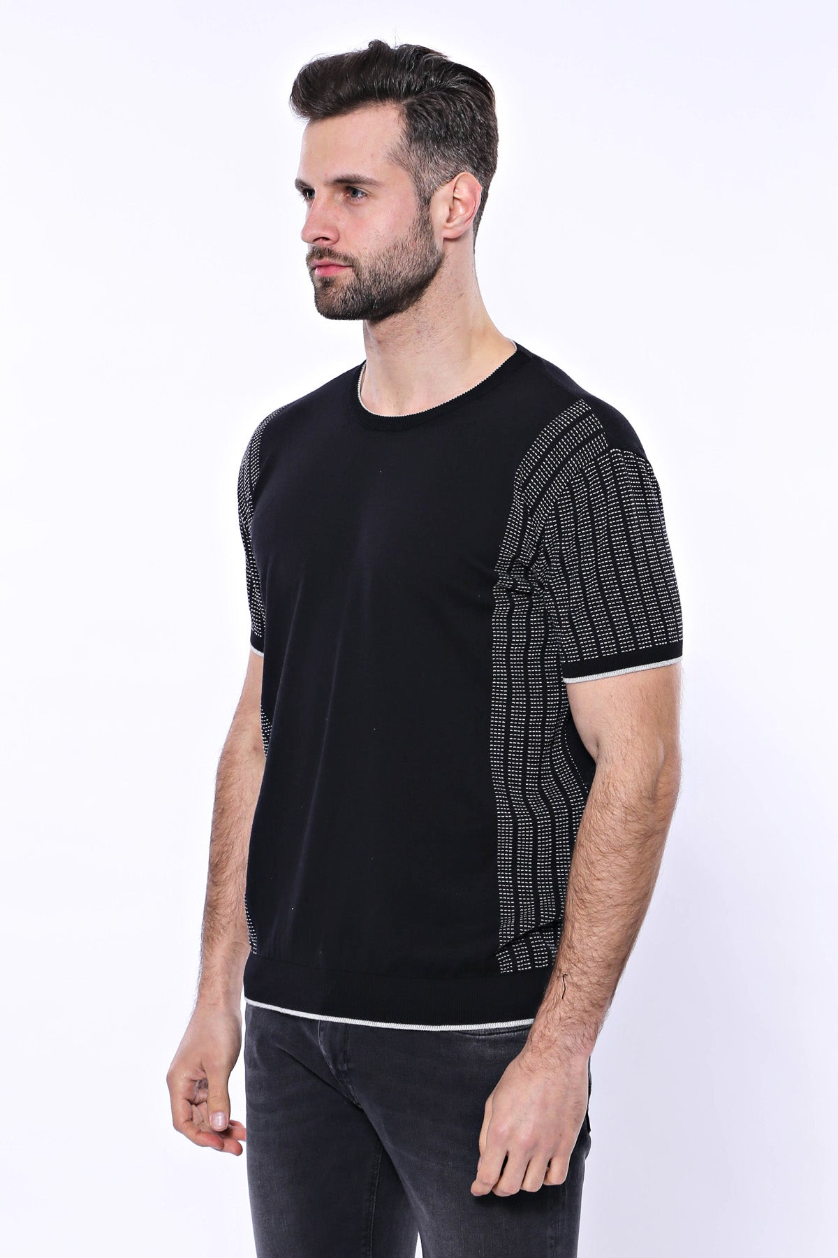 Circle Neck Patterned Black Knitted T-Shirt
