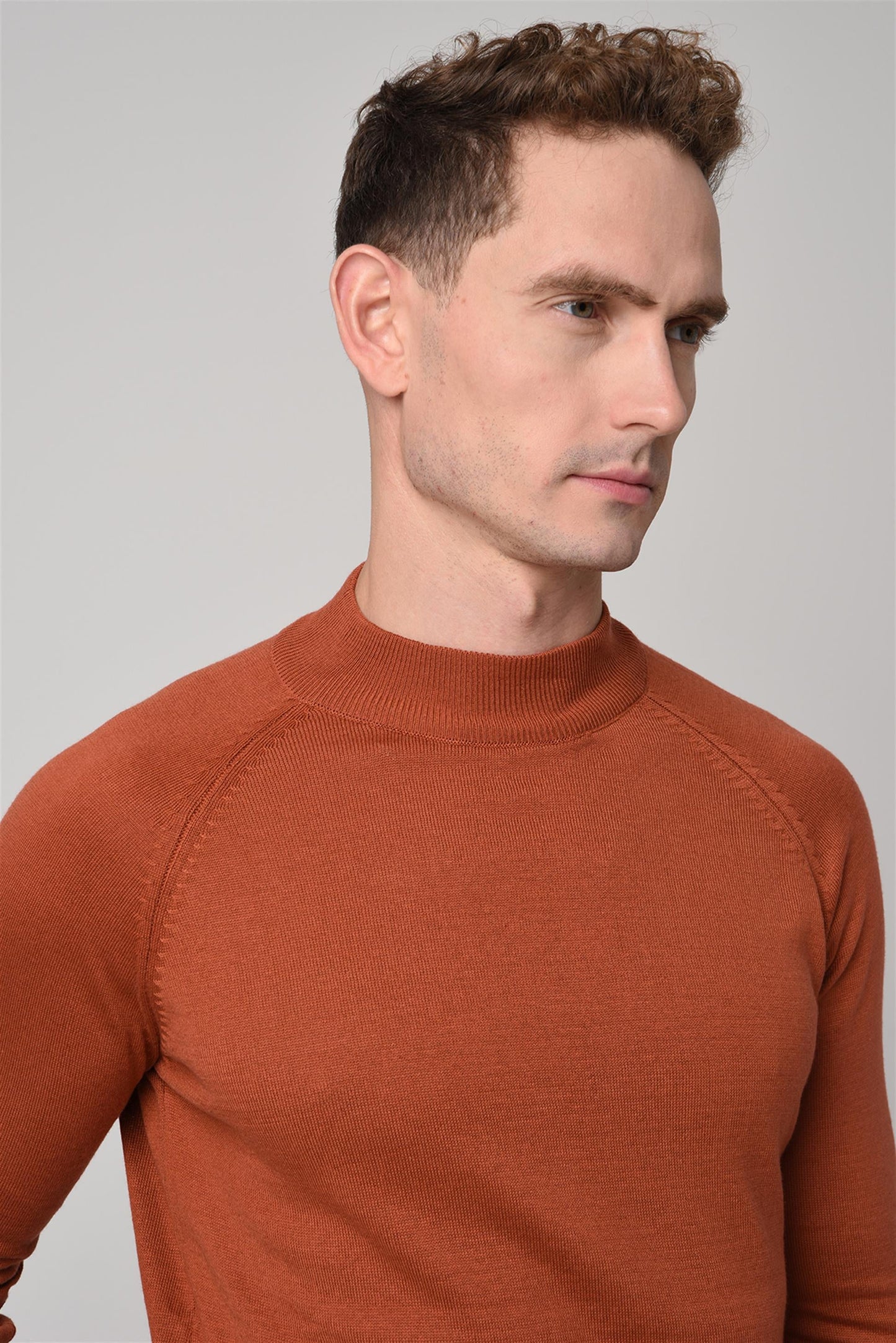 KOALA SYDNEY Men's Tile Half Turtleneck Knitwear