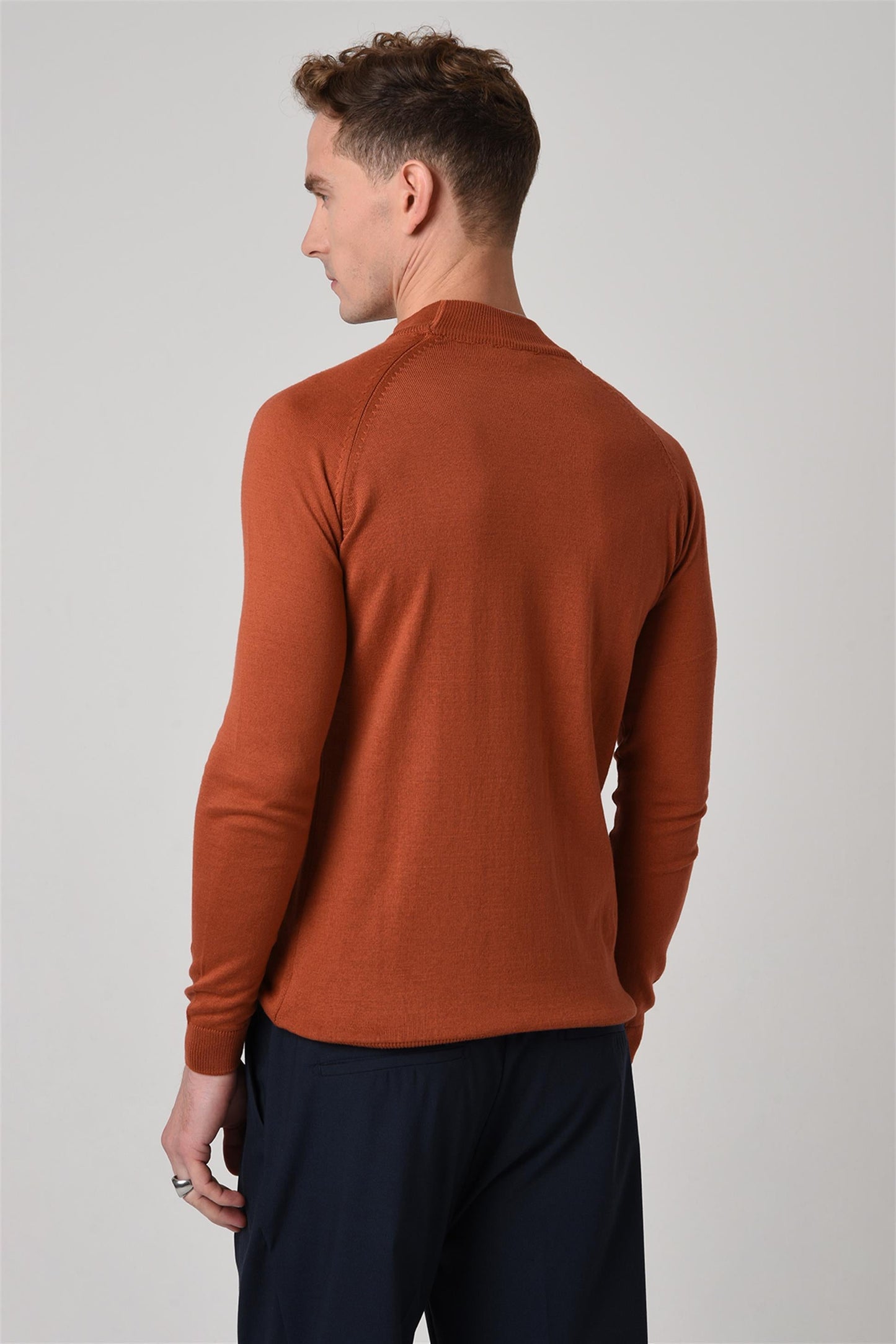 KOALA SYDNEY Men's Tile Half Turtleneck Knitwear