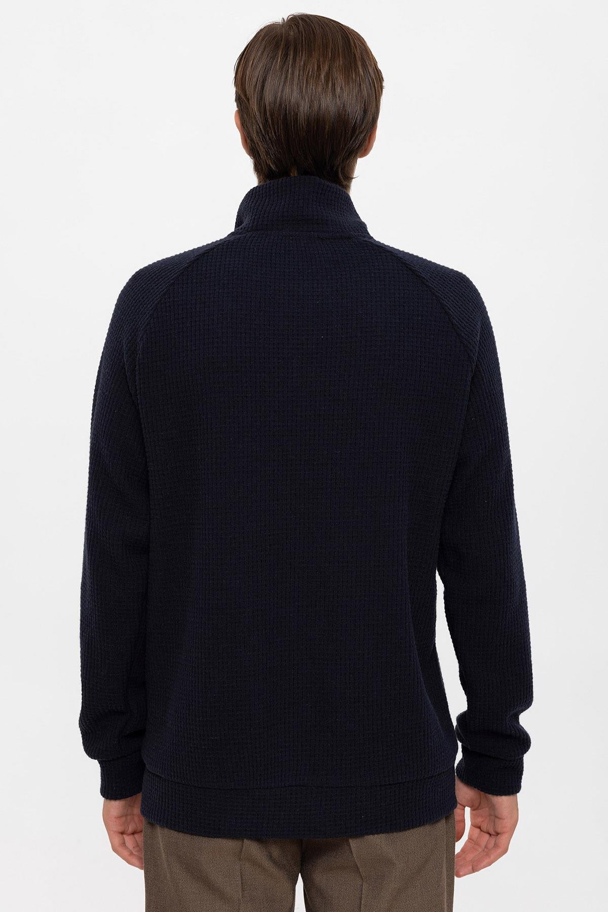 Men's Navy Blue Half Zipper High Collar Sweater