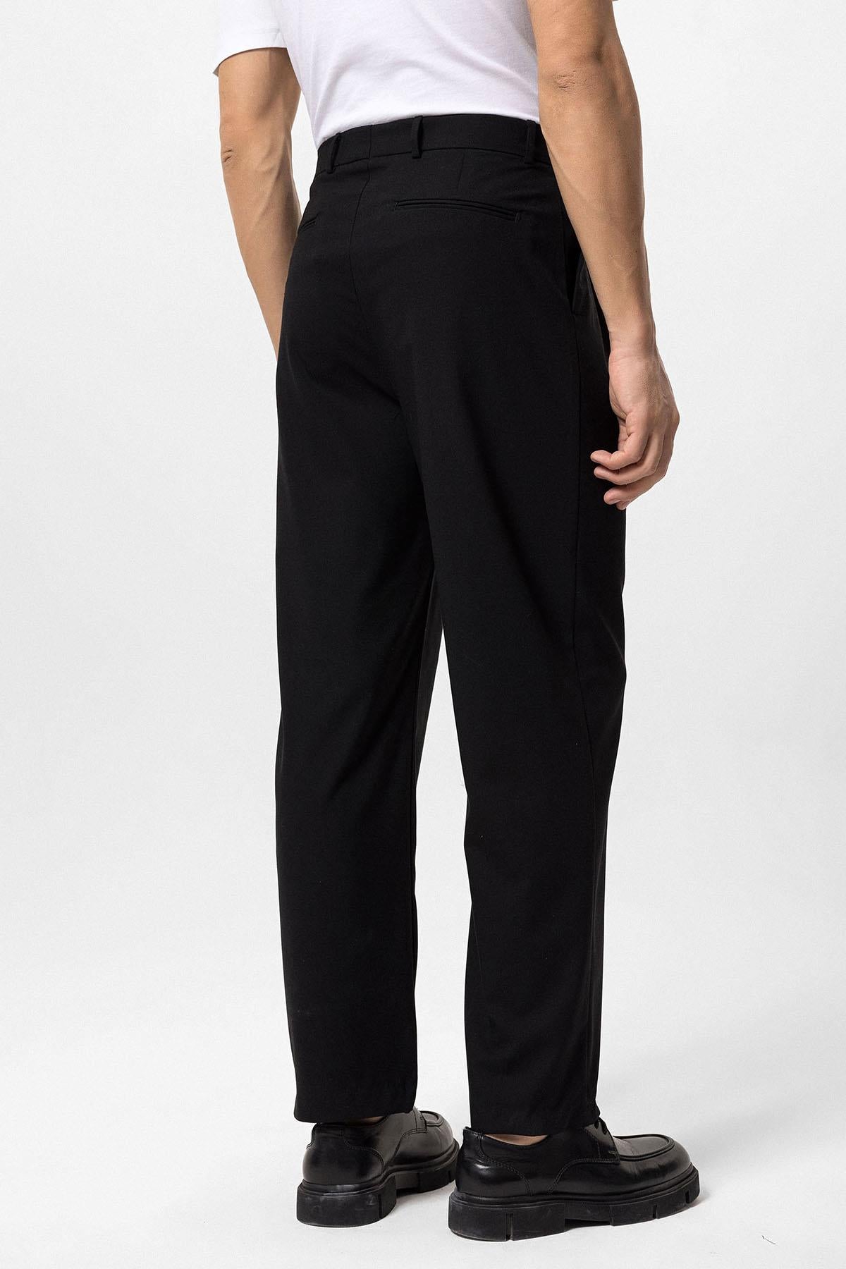 Men's Black High-Waisted Baggy Pants