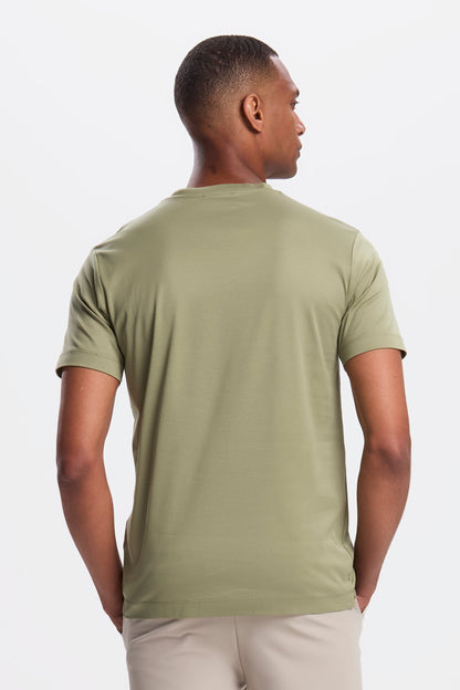 THE ELEGANT TEE