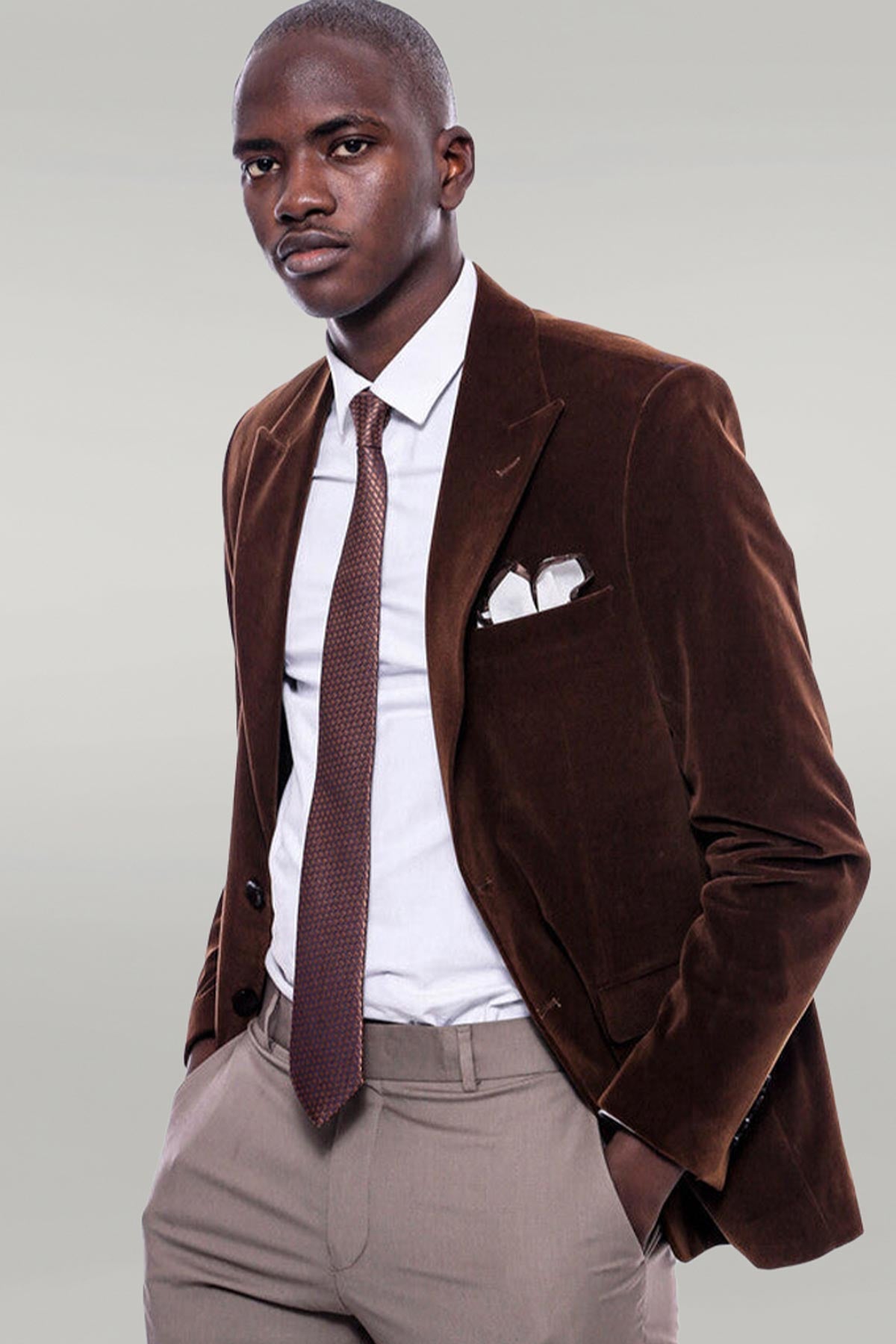 Wide Peak Lapel Velvet Brown Men Blazer -