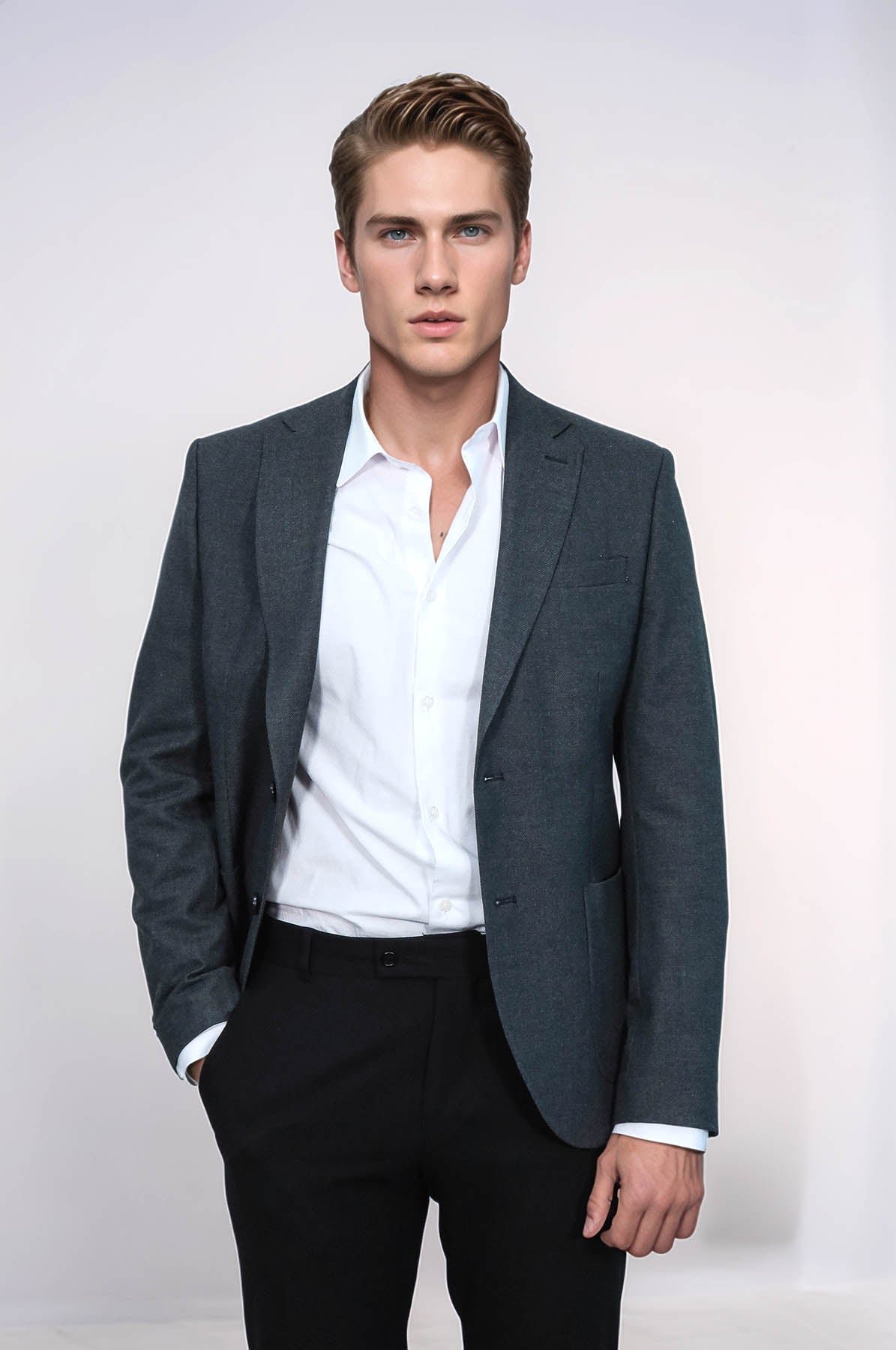 KOALA SYDNEY Textured Slim Fit Peak Lapel Grey Men Blazer