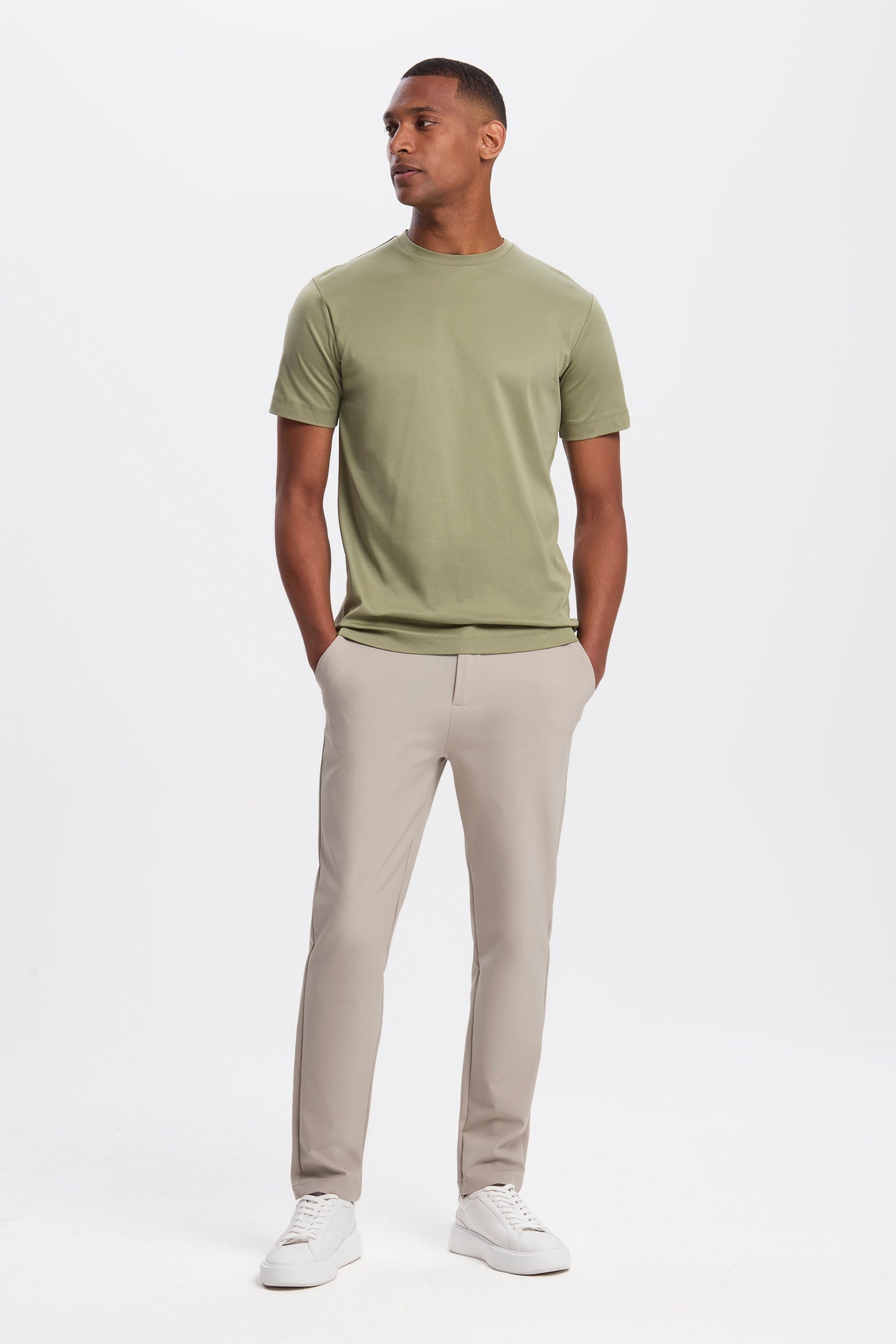THE ELEGANT TEE