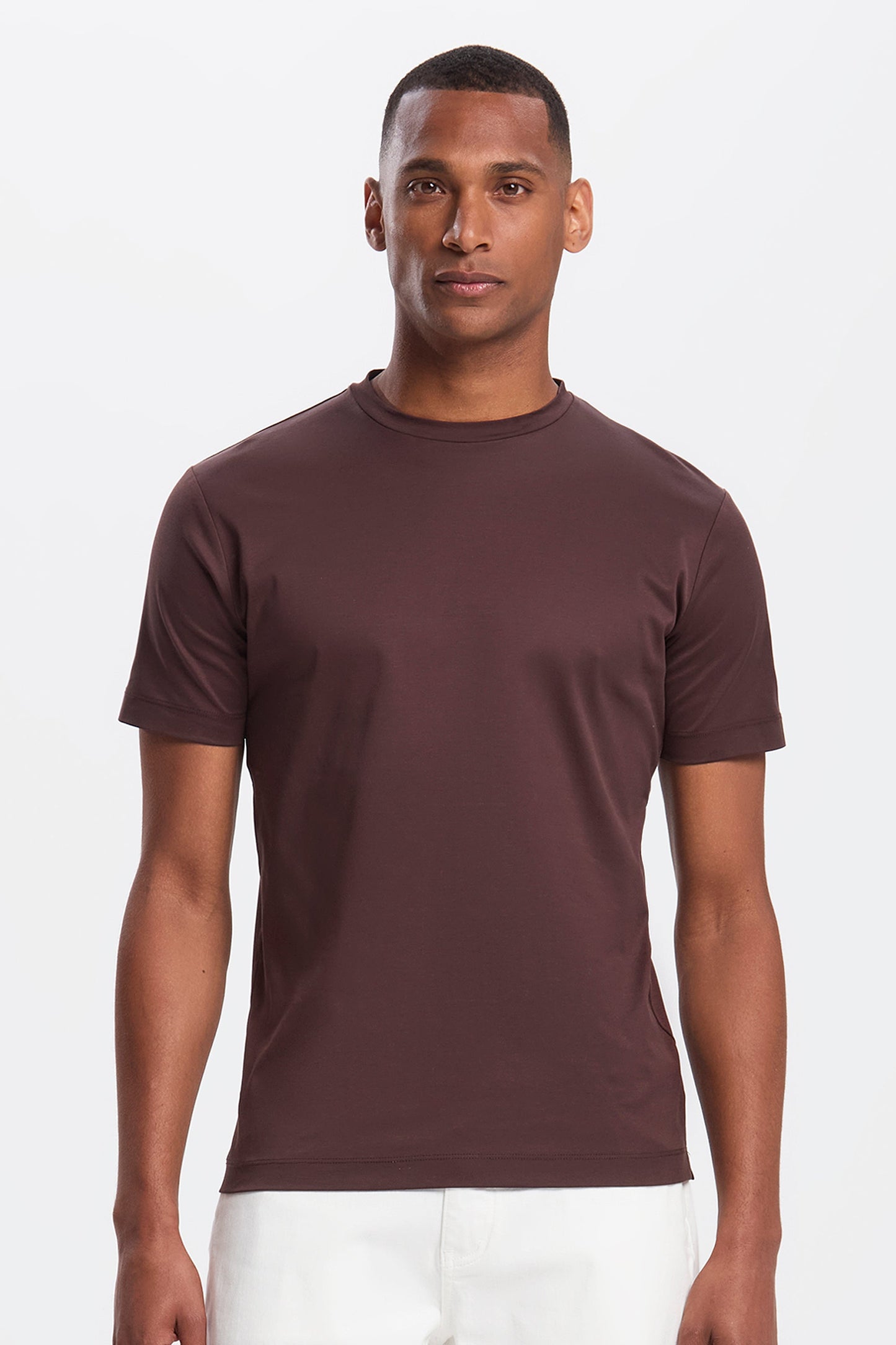 THE ELEGANT TEE