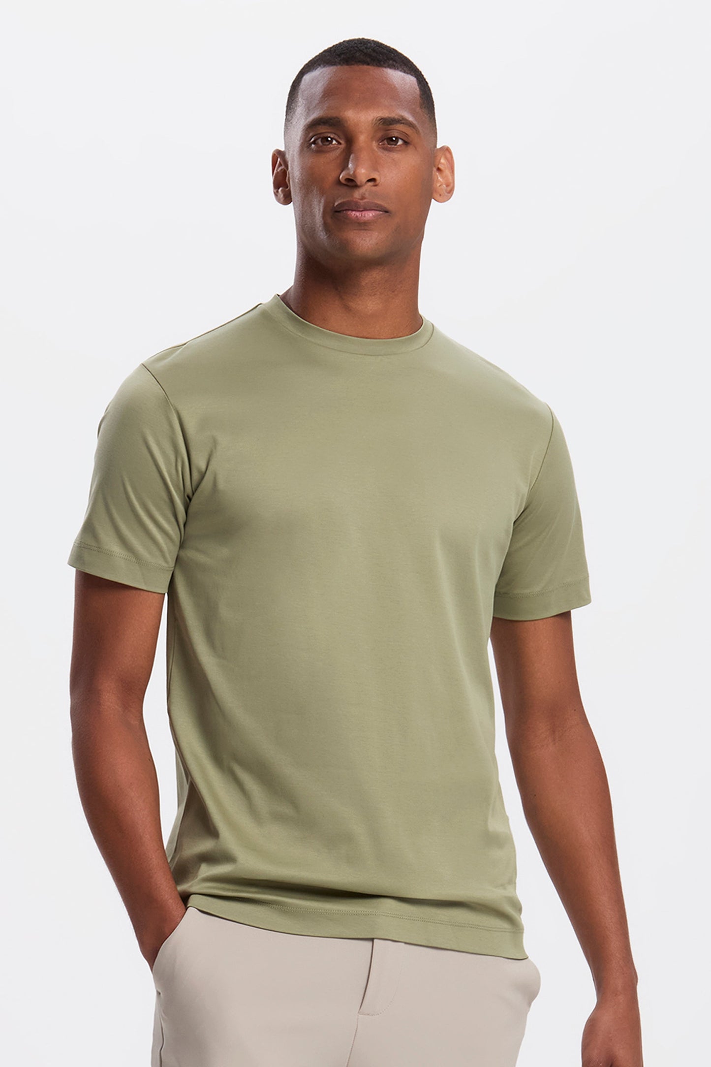 THE ELEGANT TEE