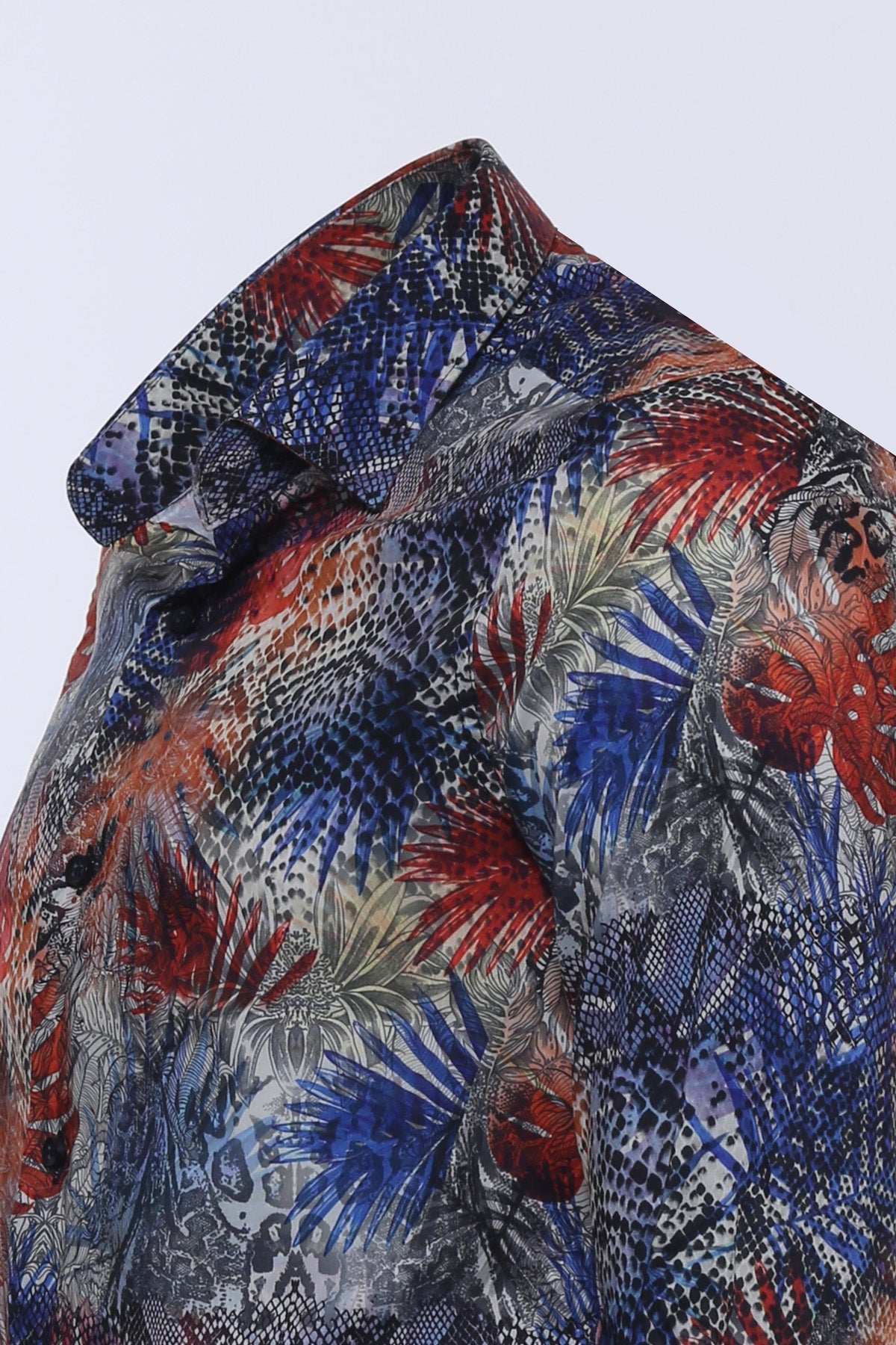 Red Leaf Patterned Navy Blue Men Shirt
