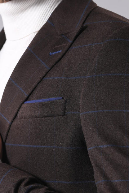 Wide Pointed Collar Brown Men Coat