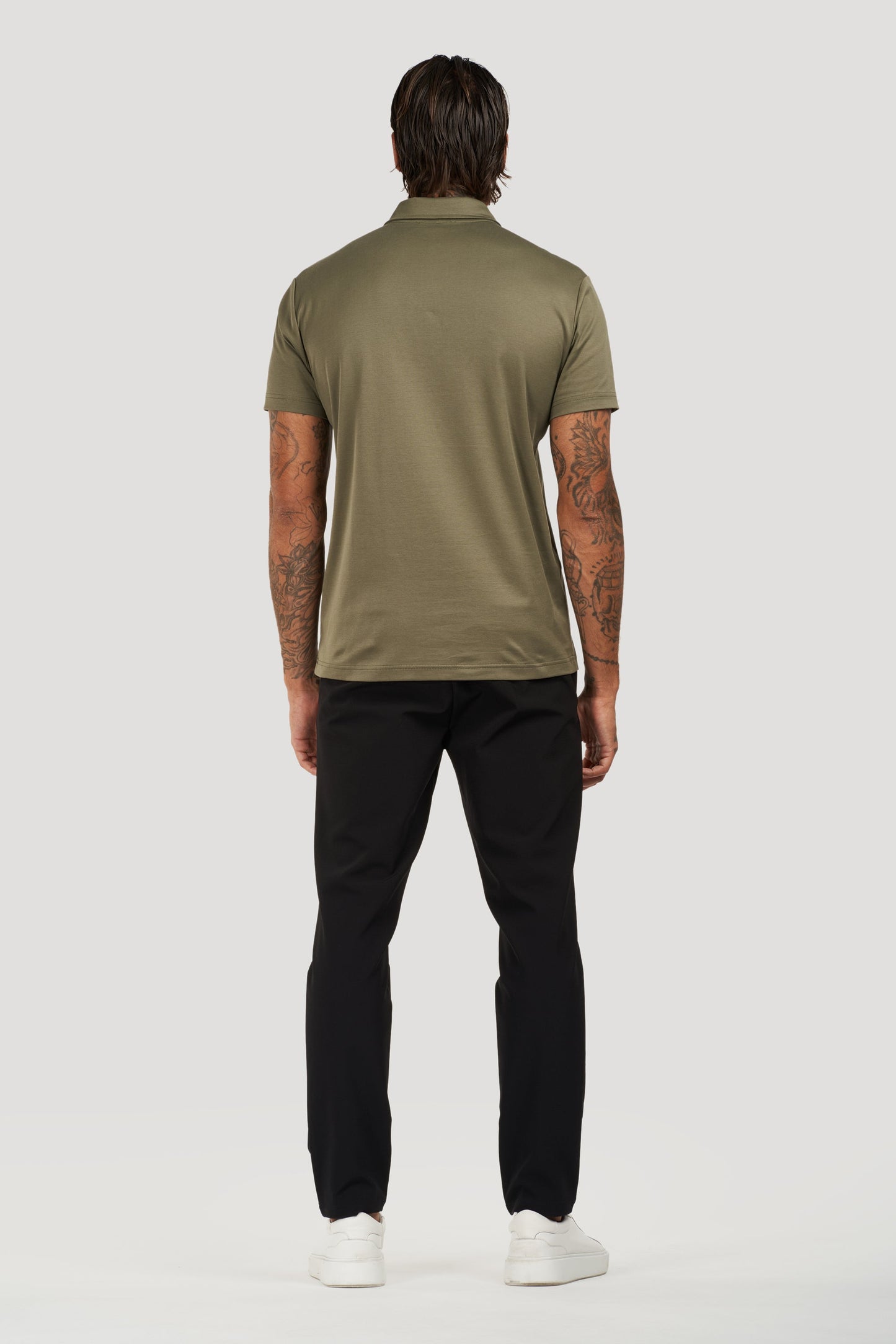 THE ELEGANT POLO