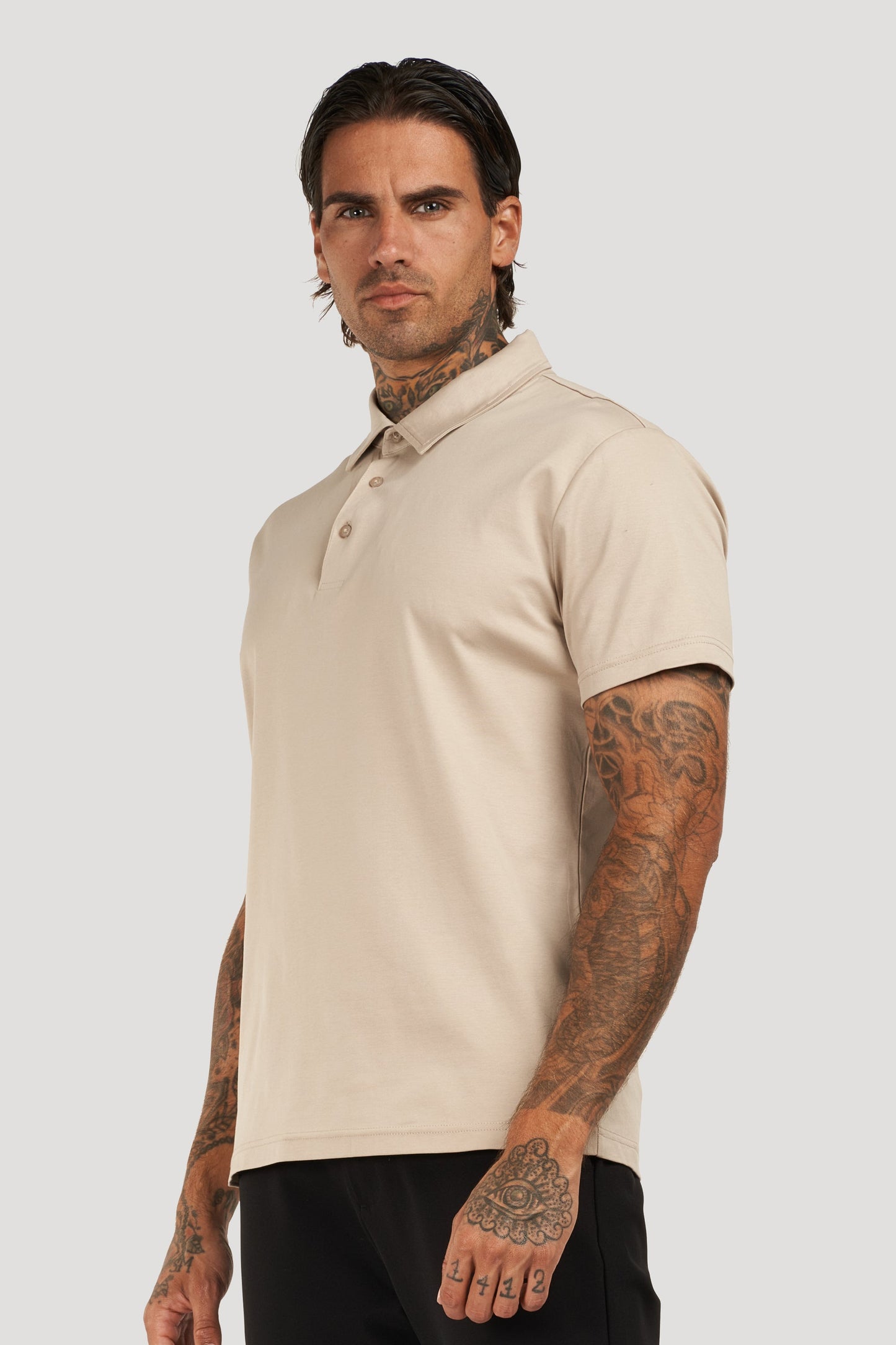 THE ELEGANT POLO
