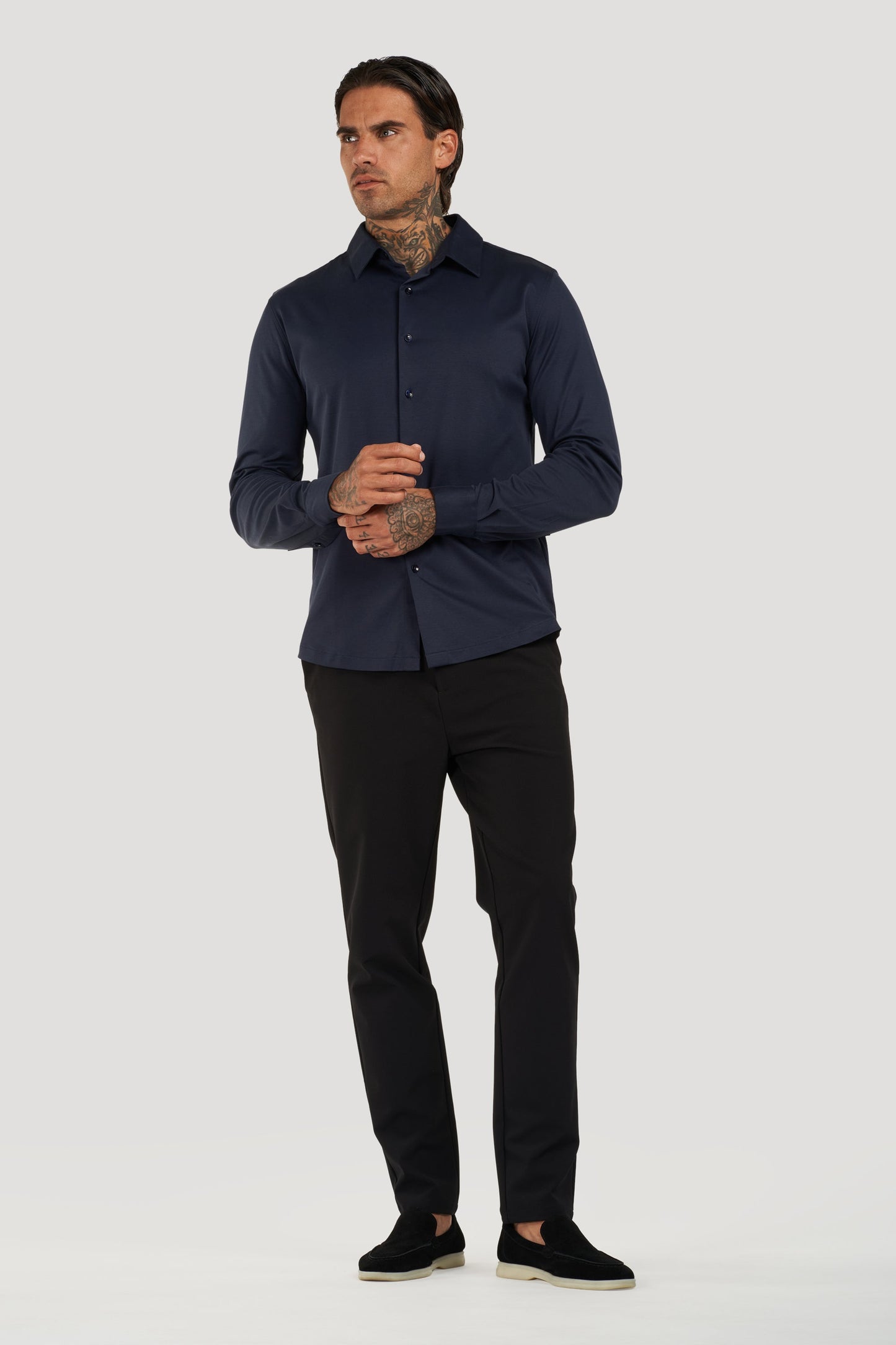 THE ELEGANT SHIRT