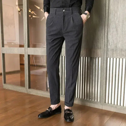 Men's Corduroy Dress Pants, Slim Fit, Smart Casual Trousers for All Seasons