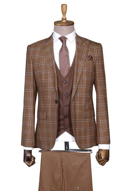 KOALA SYDNEY  Brown Plaid Suit, White Shirt, and Tie Look - Modern Business Elegance