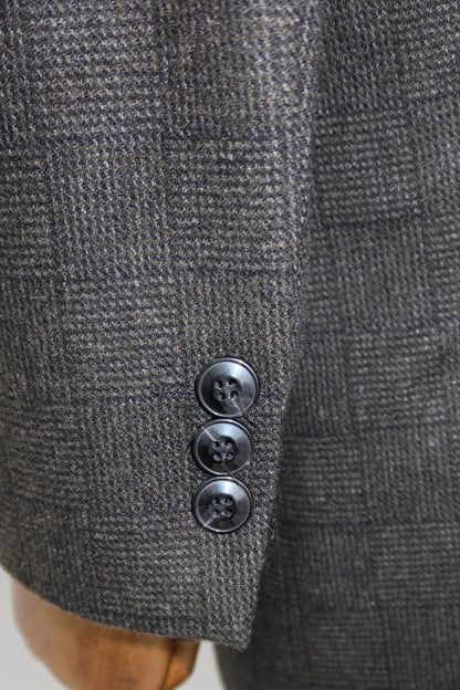 Black Hidden Button Peak Lapel Coat