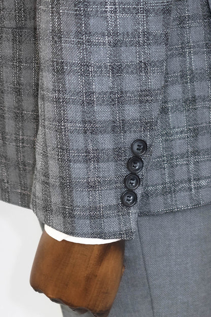 Checked Vested Grey Men Suit -