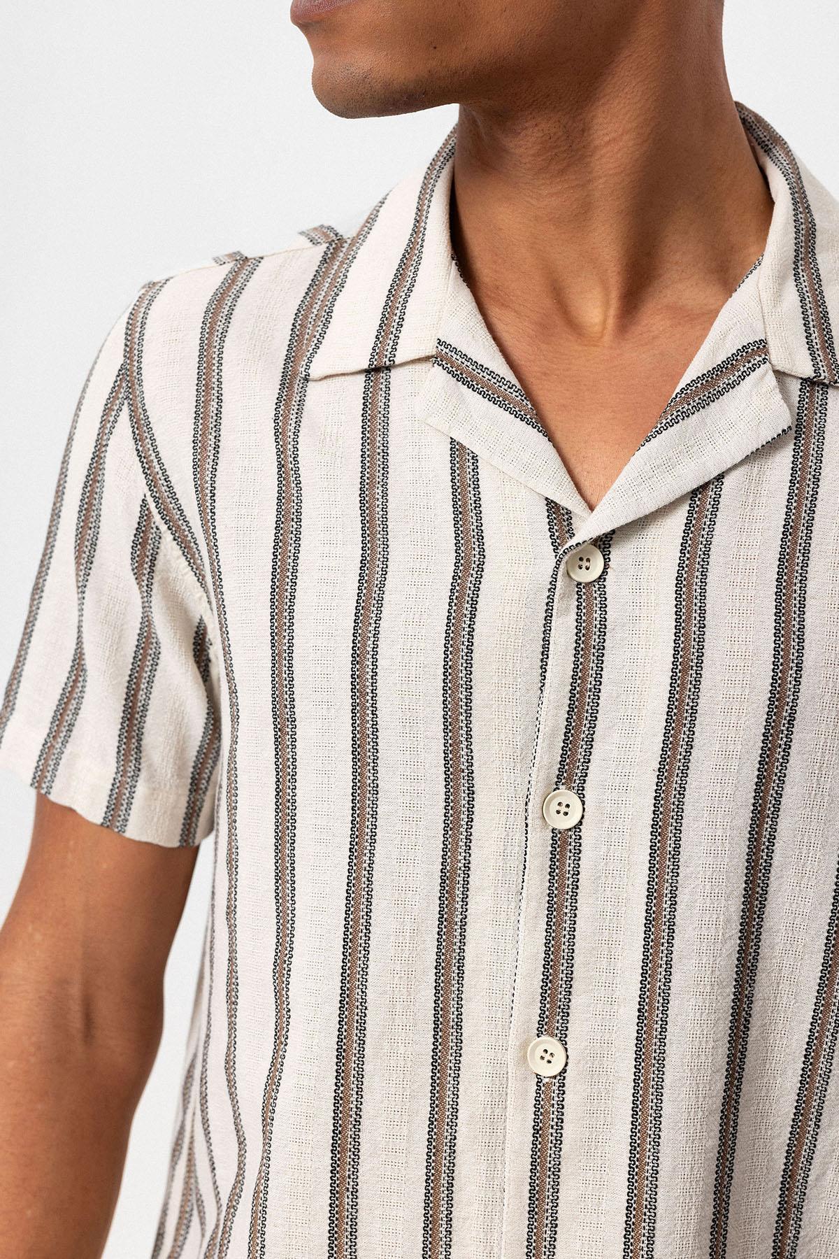 KOALA SYDNEY Men's Brown Striped Camp Collar Shirt