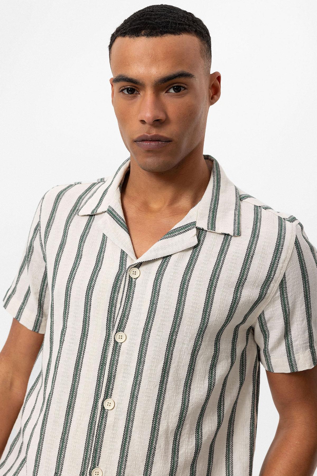 KOALA SYDNEY Men's Brown Striped Camp Collar Shirt