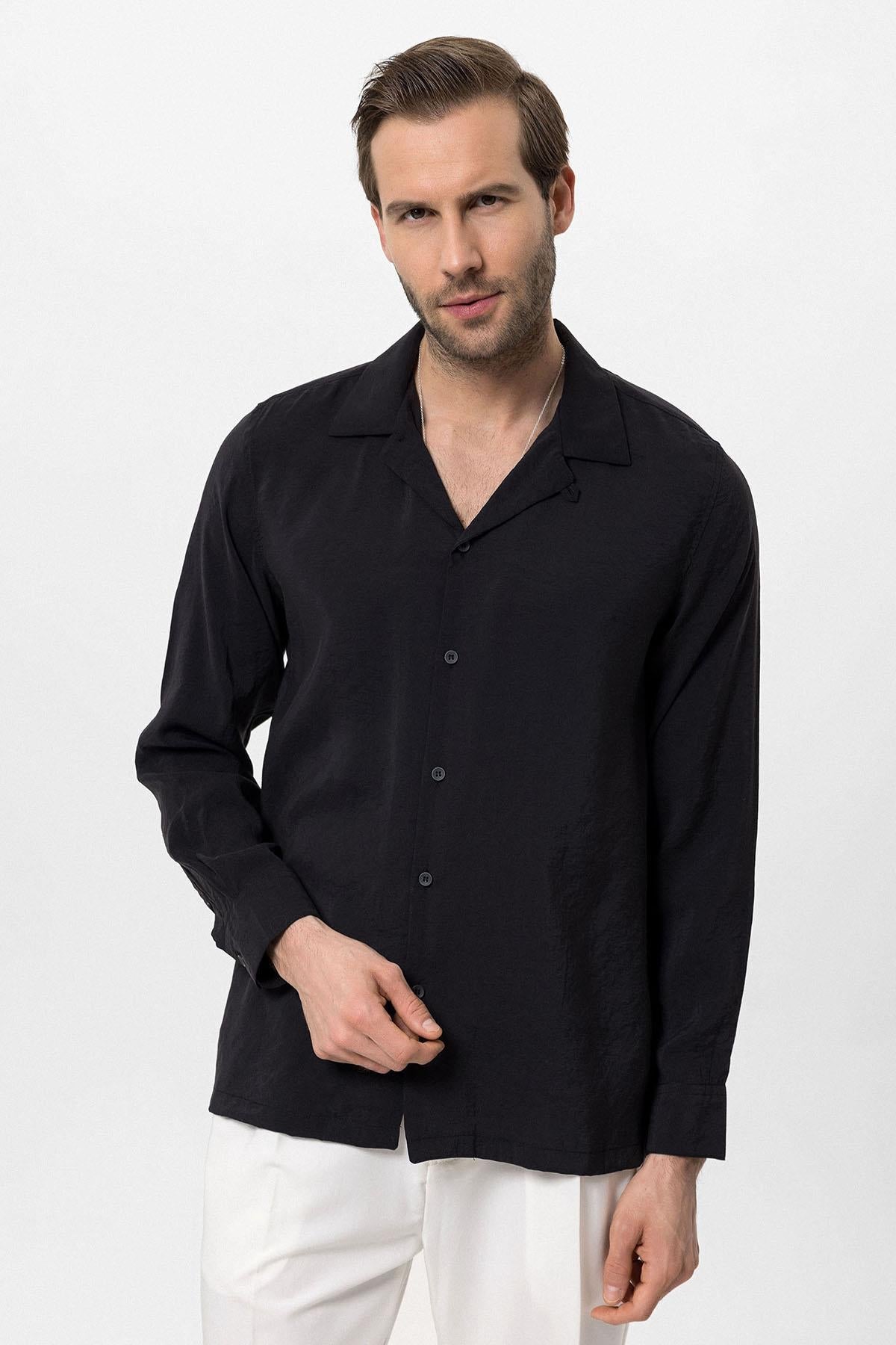 Men's Black Relaxed Fit Basic T-Shirt