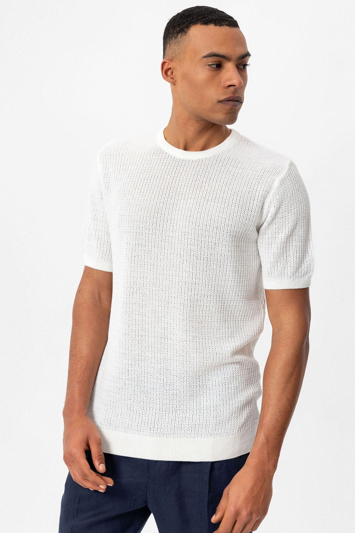Men's Ecru Crew Neck Knit T-Shirt