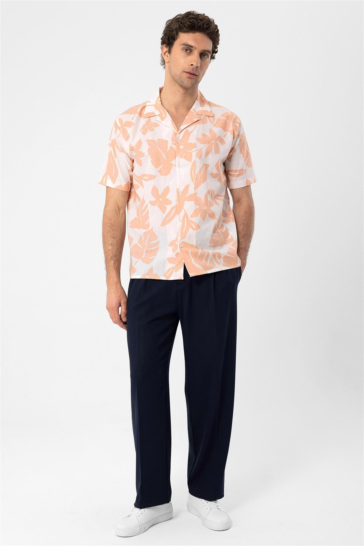 Men's Orange Floral Patterned Top Collar Shirt