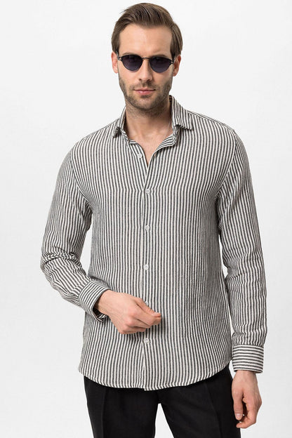 Men's Black Relaxed Fit Basic T-Shirt