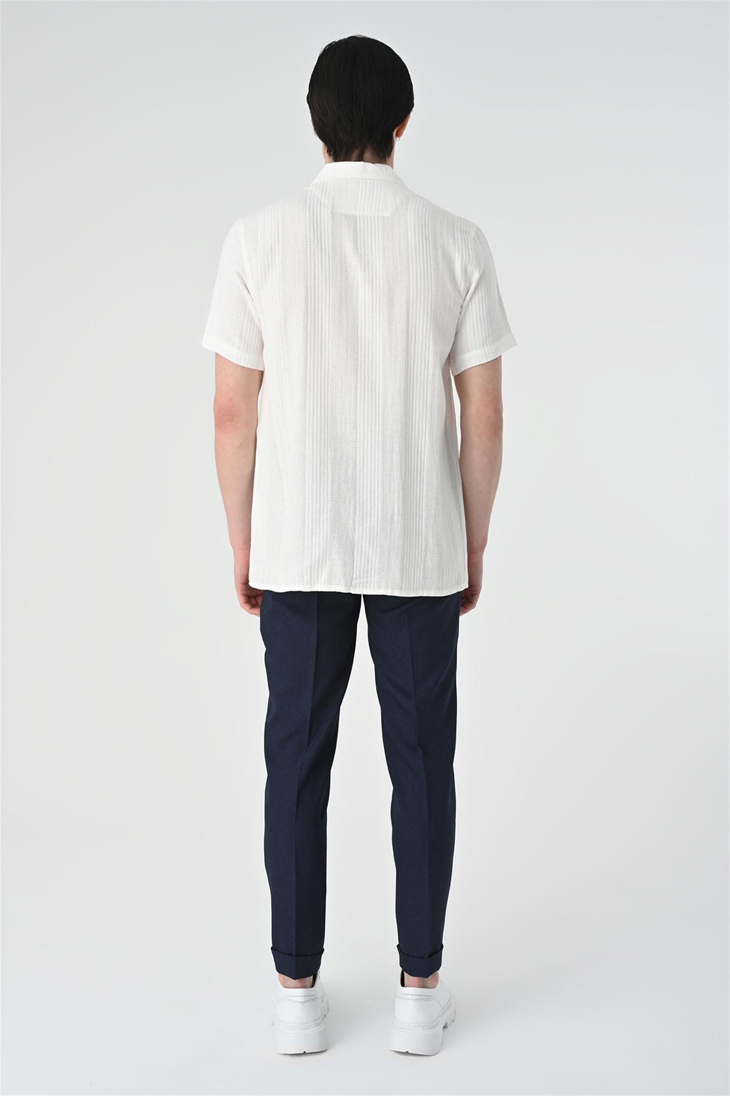 Men's White Woven Patterned Short Sleeve Shirt