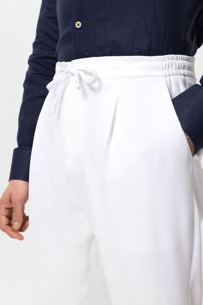 Men's White Elastic Waist Pleated Trousers