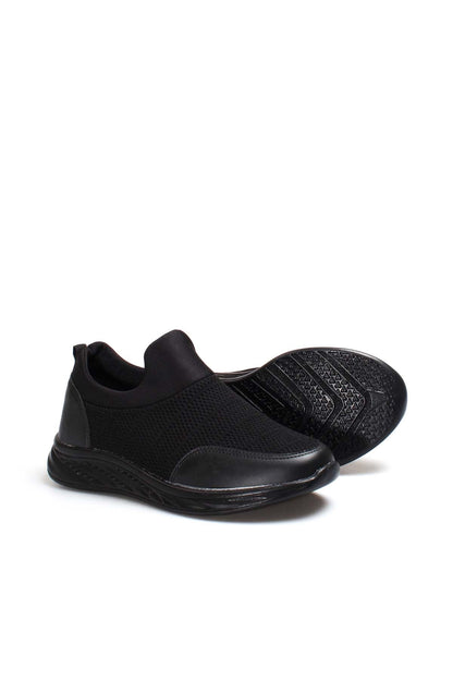KOALA SYDNEY Men's Black Mesh Slip-On Sneakers with Cushioned Sole