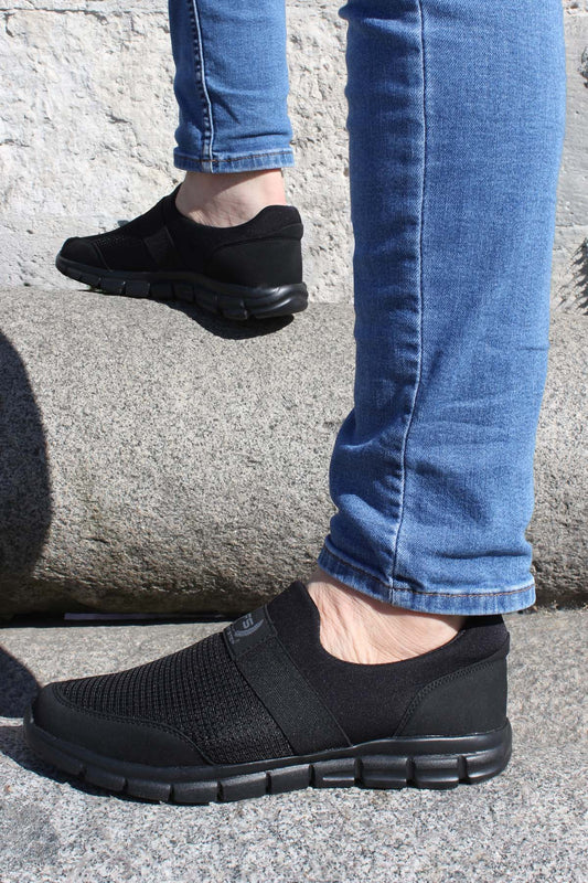 KOALA SYDNEY Men's Black Athletic Mesh Slip-On Shoes