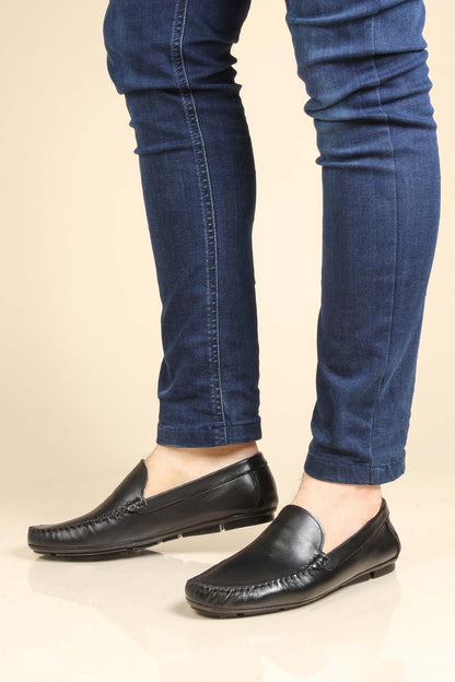 KOALA SYDNEY  Men's Black Leather Loafers with Moc Toe Stitching -