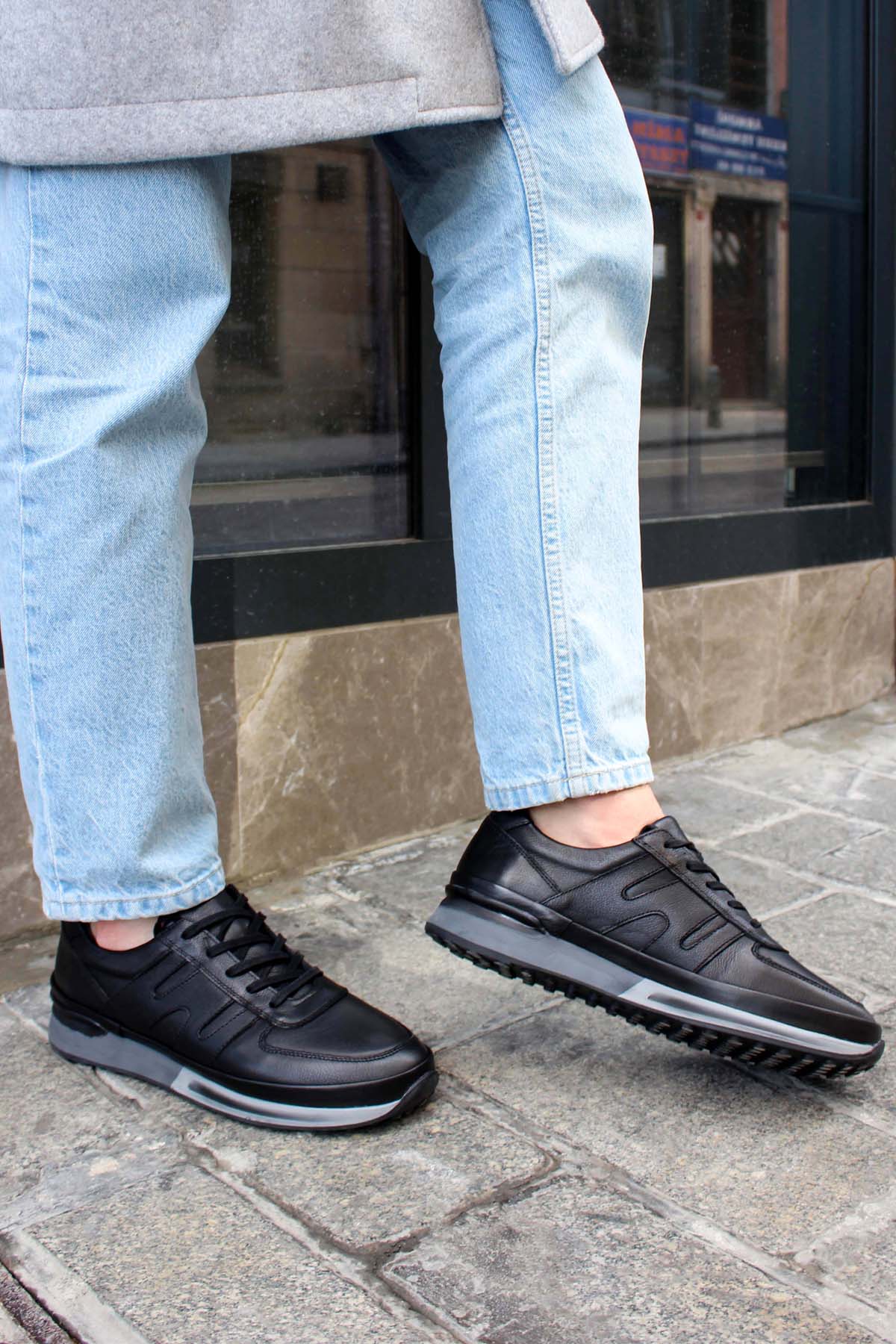 KOALA SYDNEY  Black Casual Sneakers-