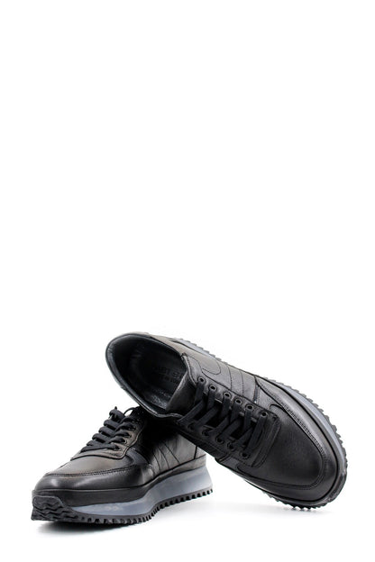 Men's Black Leather Lace-Up Sneakers with Contrasting Sole