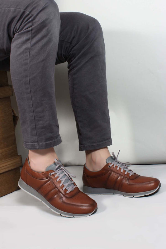 Men's Brown Leather Sneakers with Gray Accents and Contrast Sole